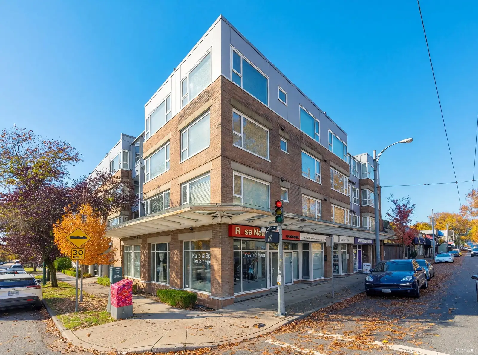 302 2103 W 45TH AVENUE, Vancouver BC V6M 2J2