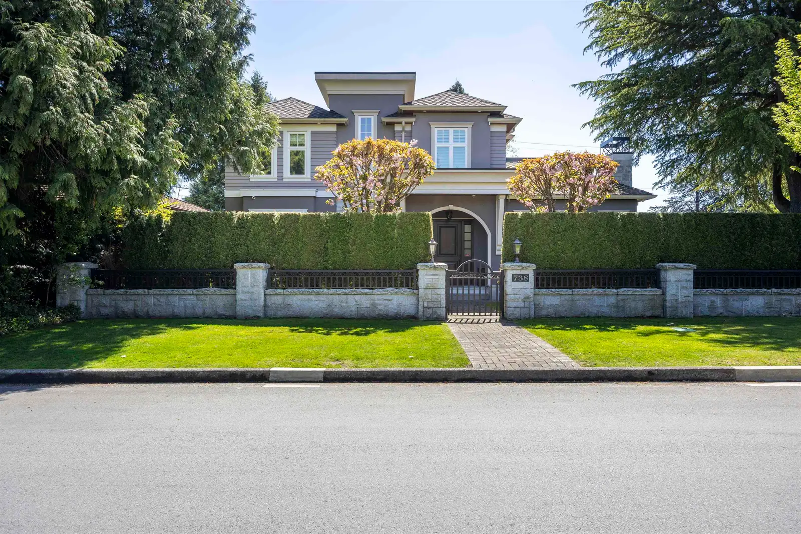 738 W 54TH AVENUE, Vancouver BC V6P 1M4