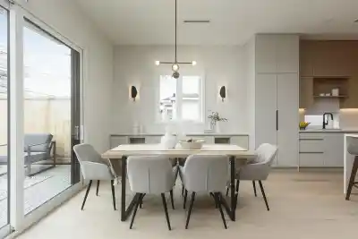 2 735 E 10TH AVENUE, Vancouver BC V5T 2A8