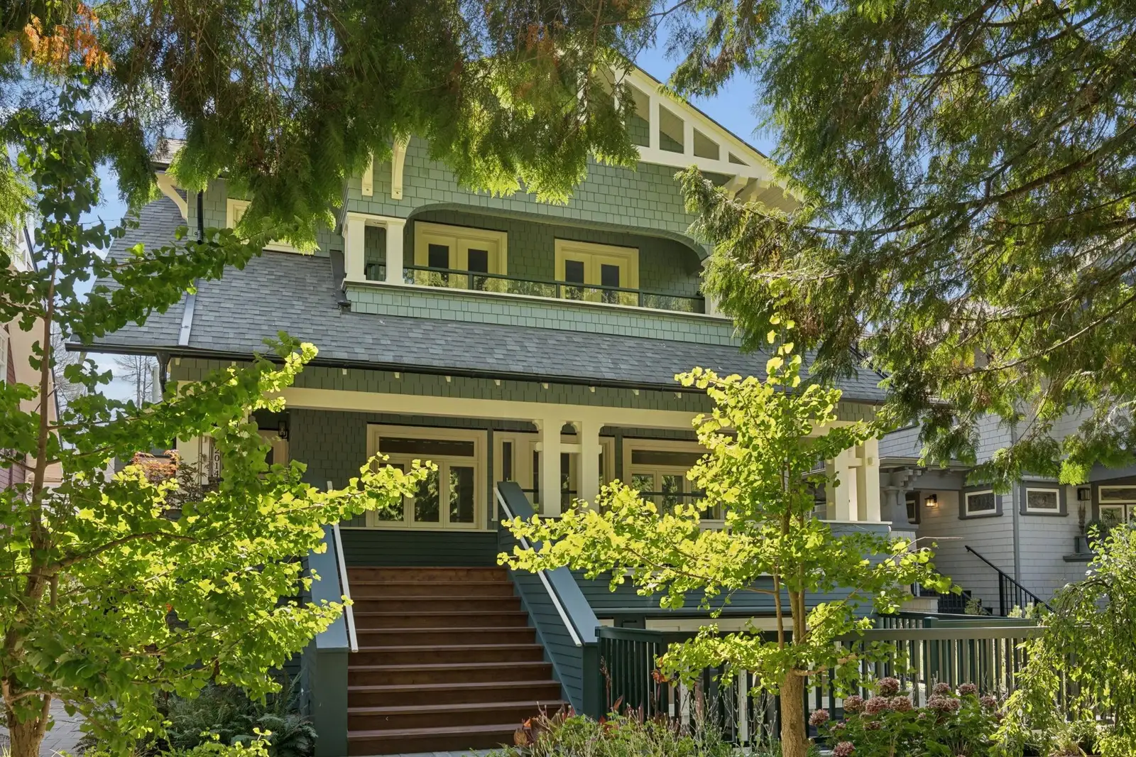 2012 W 15TH AVENUE, Vancouver BC V6J 2L5
