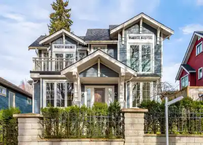 4089 W 19TH AVENUE, Vancouver BC V6S 1E2