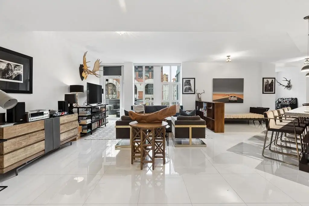 304 1102 HORNBY STREET, Vancouver BC V6Z 1V8