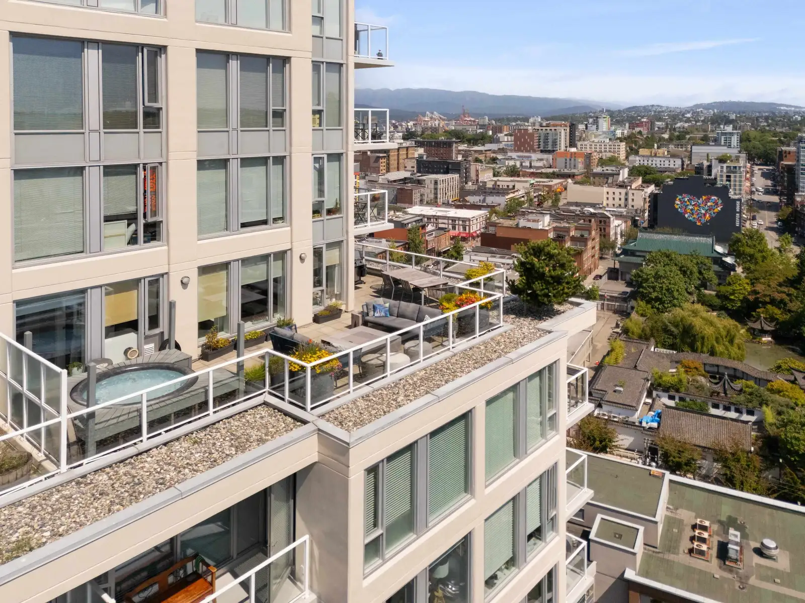 2405 550 TAYLOR STREET, Vancouver BC V6B 1R1