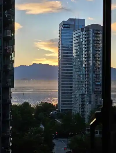 909 1331 W GEORGIA STREET, Vancouver BC V6E 4P1
