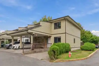 13323 71B AVENUE, Surrey BC V3W 7Z5