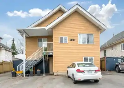 475 SE MARINE DRIVE, Vancouver BC V5X 2T3