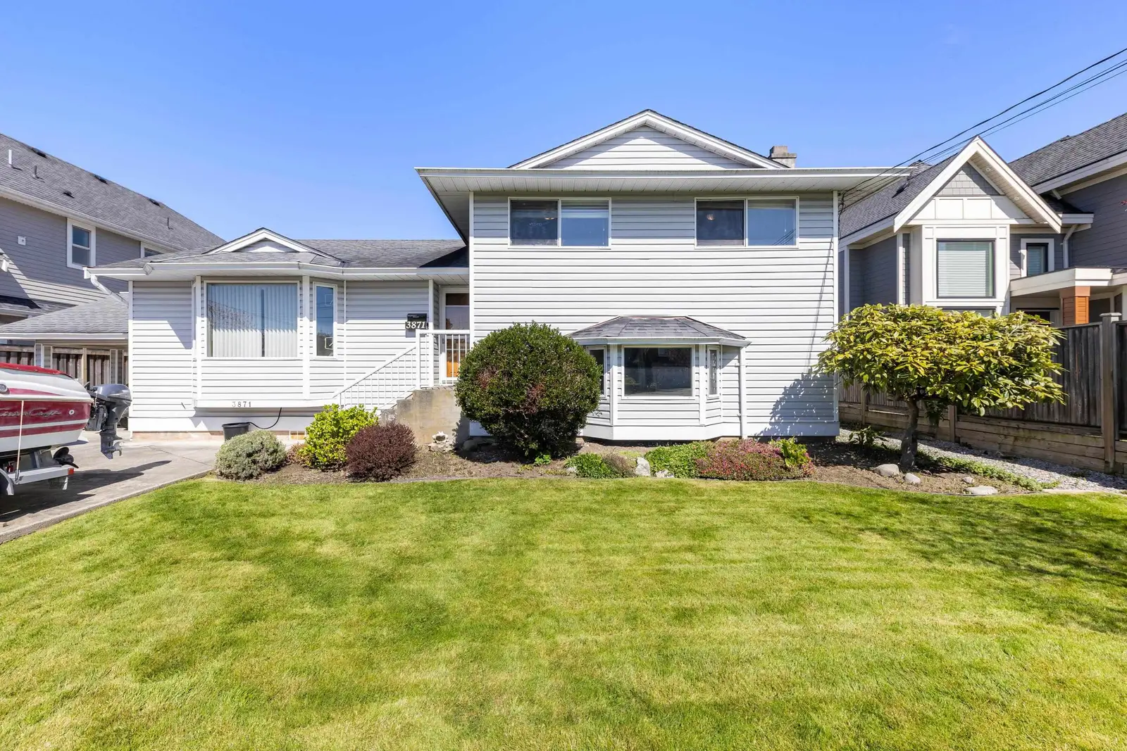 3871 RICHMOND STREET, Richmond BC V7E 2W7