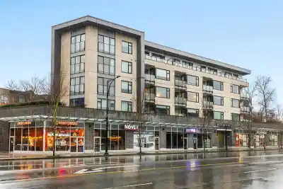 201 725 MARINE DRIVE, North Vancouver BC V7M 0G2