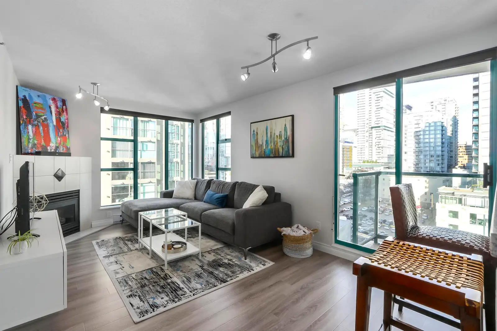 1502 939 HOMER STREET, Vancouver BC V6B 2W6