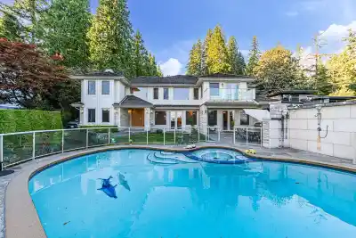 1361 MATHERS AVENUE, West Vancouver BC V7T 2G5