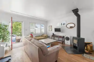 7429 FRASER STREET, Vancouver BC V5X 3W3