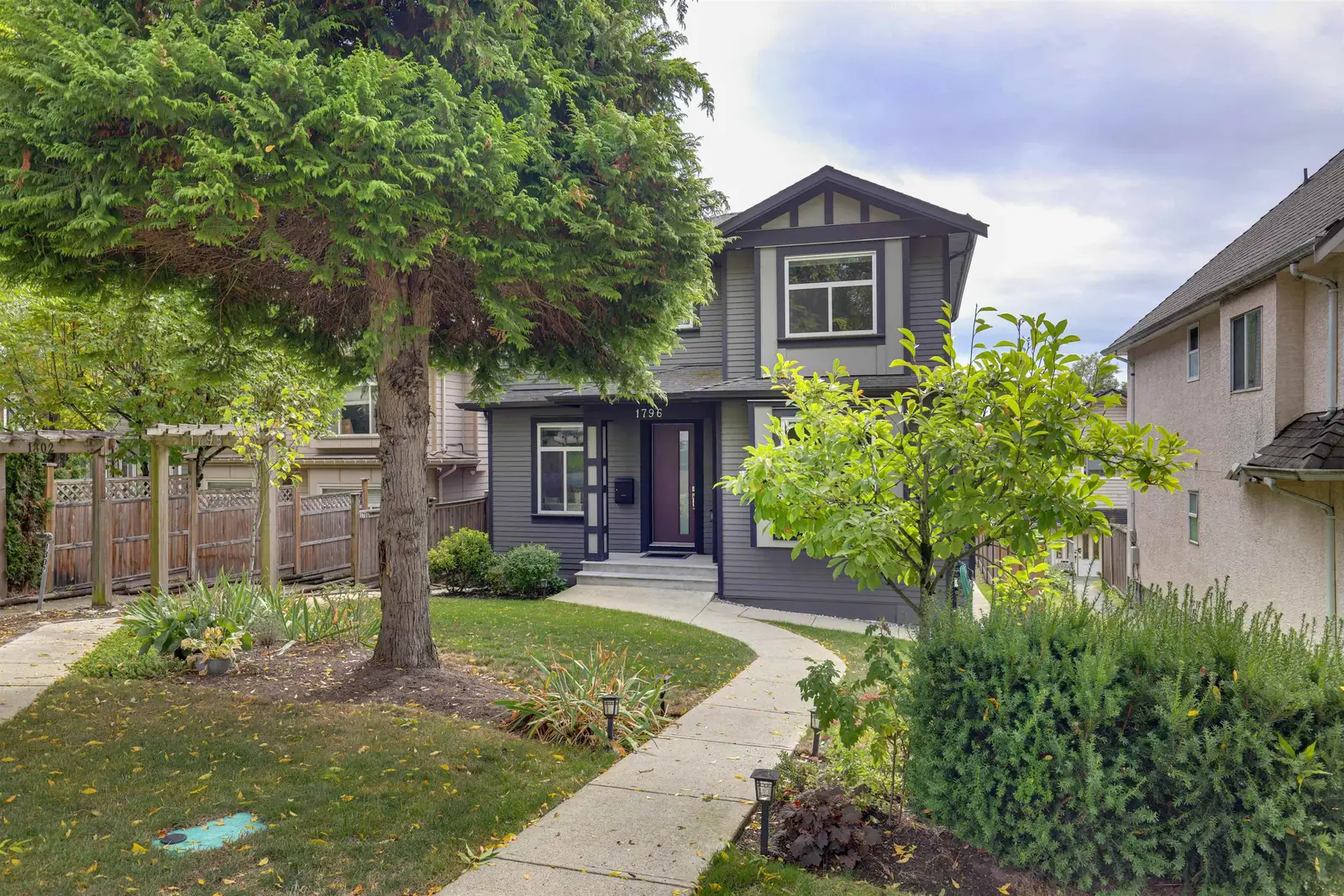 1796 ISLAND AVENUE, Vancouver BC V5P 2S6