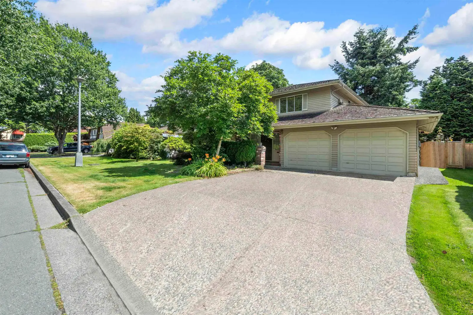 7100 KIMBERLEY DRIVE, Richmond BC V7A 4S4