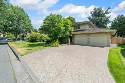 7100 KIMBERLEY DRIVE, Richmond BC V7A 4S4