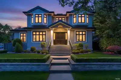 3491 W 40TH AVENUE, Vancouver BC V6N 3B5