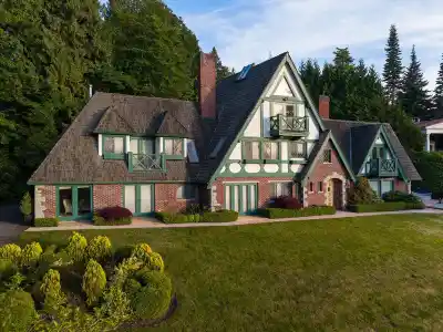 5550 NW MARINE DRIVE, Vancouver BC V6T 1A2