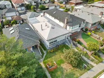 6777 KERR STREET, Vancouver BC V5S 3C7