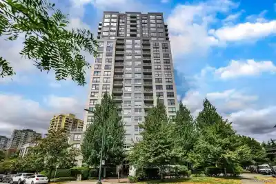 810 3663 CROWLEY DRIVE, Vancouver BC V5R 6H4