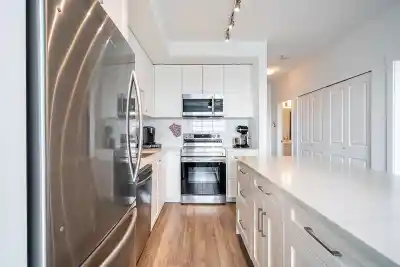 414 13623 81A AVENUE, Surrey BC V3W 3E2