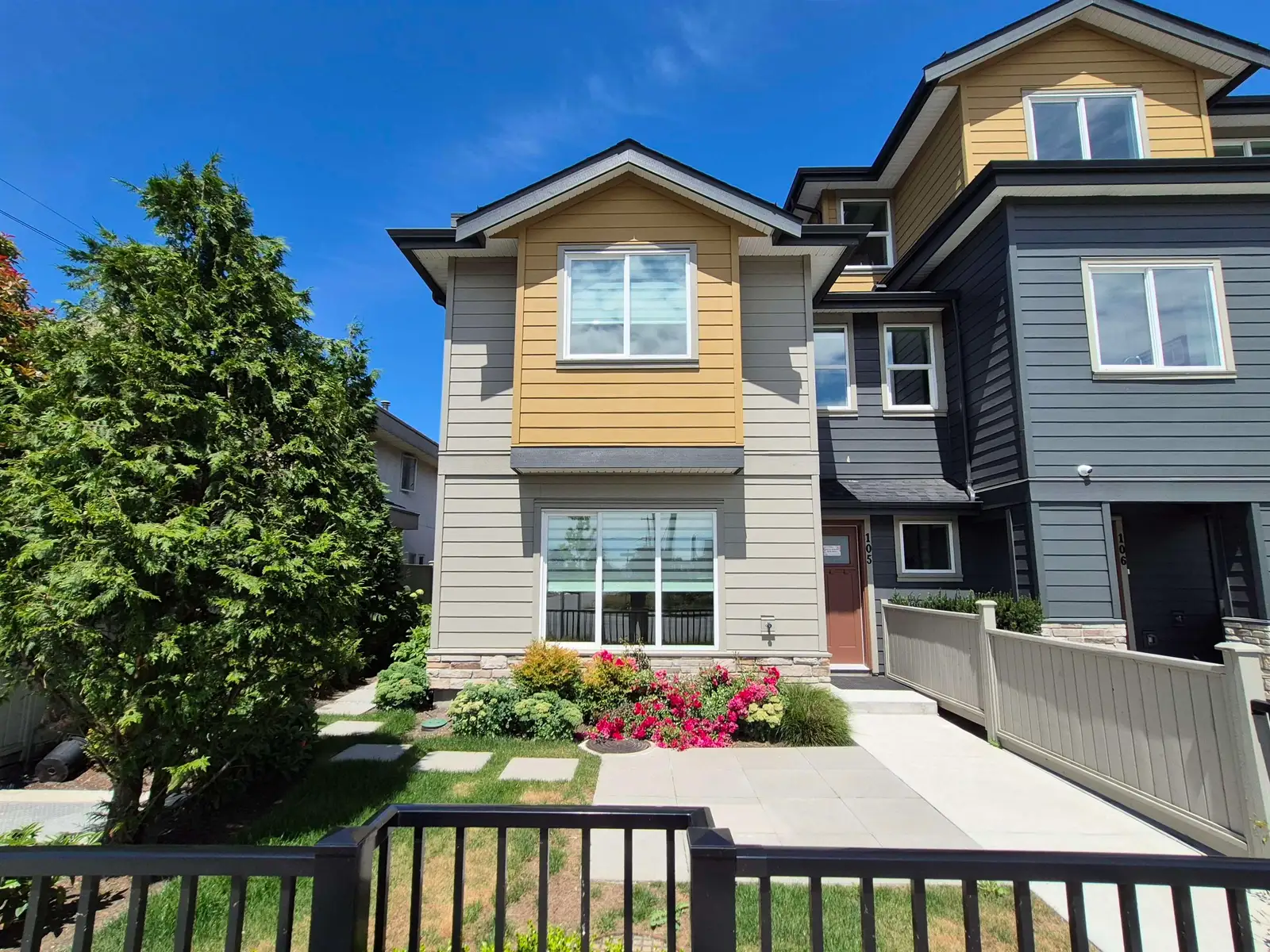 105 8233 WILLIAMS ROAD, Richmond BC V7A 1G4