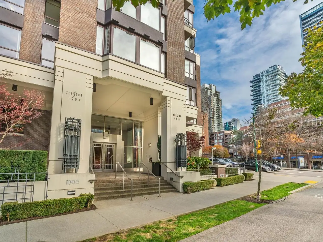 601 1003 PACIFIC STREET, Vancouver BC V6E 4P2