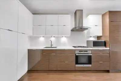 216 1777 W 7TH AVENUE, Vancouver BC V6J 0E5