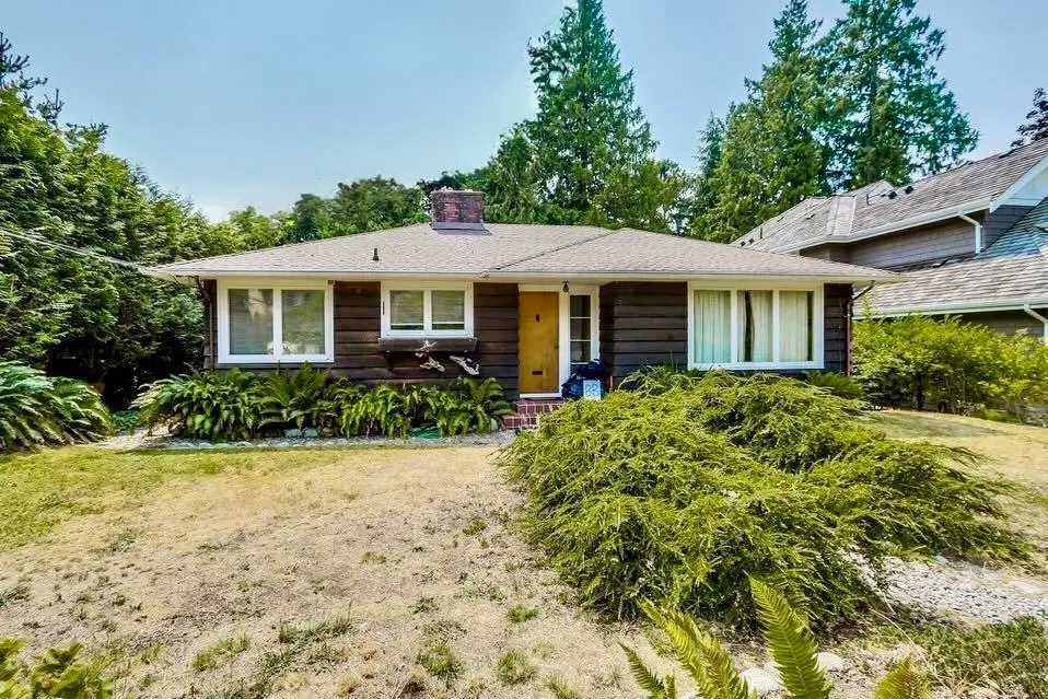 4386 ERWIN DRIVE, West Vancouver BC V7V 1H6