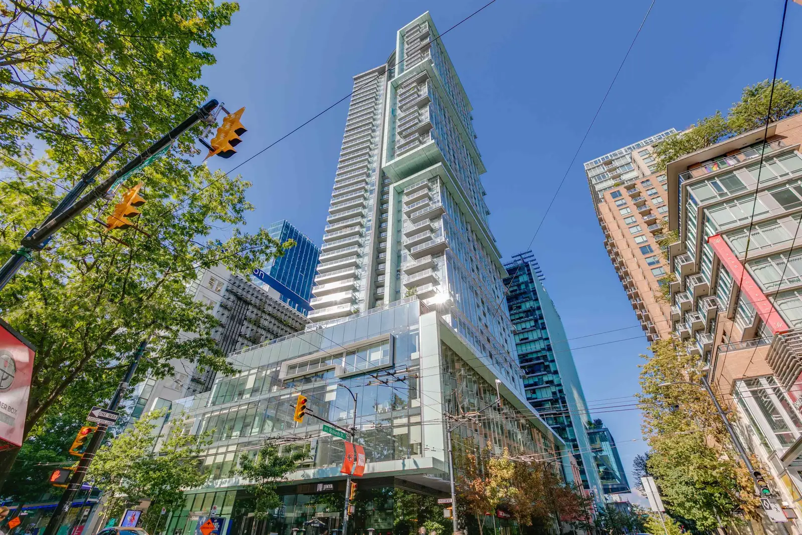 2608 777 RICHARDS STREET, Vancouver BC V6B 0M6