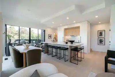 202 539 W 28TH AVENUE, Vancouver BC V5Z 2H2