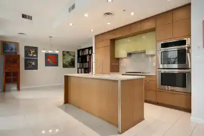 1404 1205 HOWE STREET, Vancouver BC V6Z 0B2