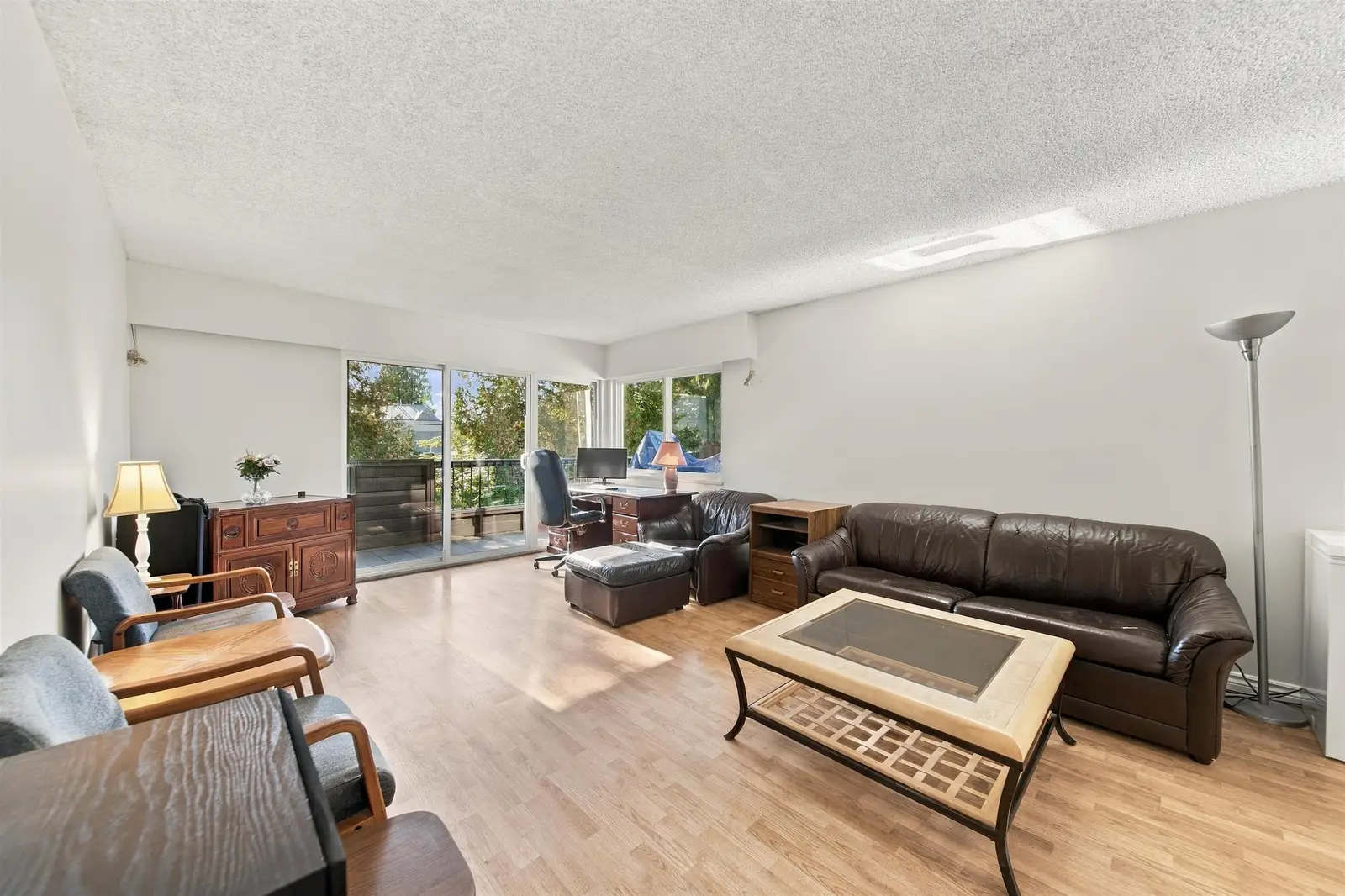 203 13530 HILTON ROAD, Surrey BC V3R 5J4