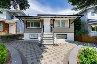 2843 E 5TH AVENUE, Vancouver BC V5M 1N4