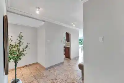 203 1675 HORNBY STREET, Vancouver BC V6Z 2M3