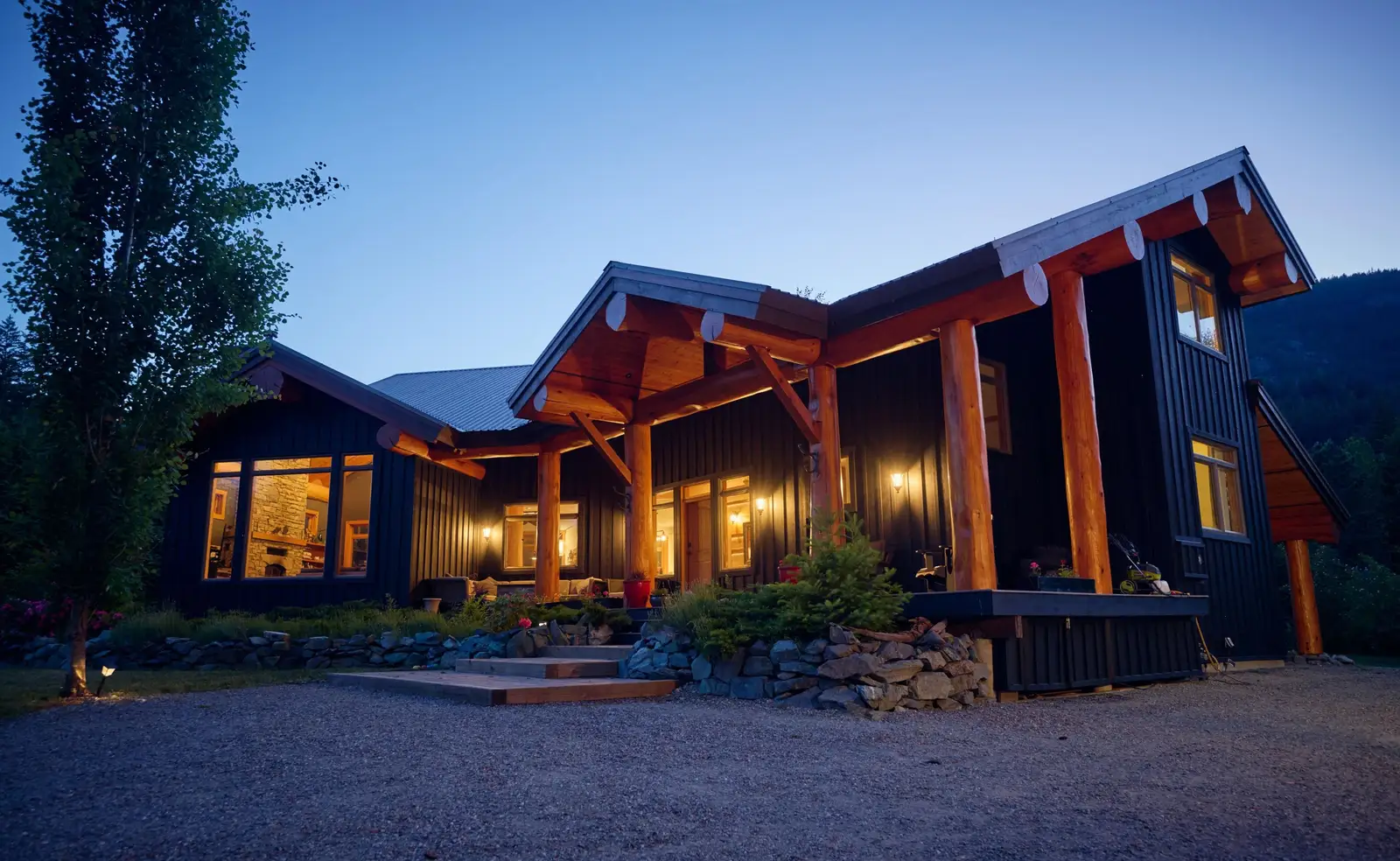 7703 PEMBERTON PORTAGE ROAD, Pemberton BC V0N 2L0