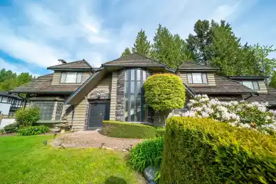 435 INGLEWOOD AVENUE, West Vancouver BC V7T 1X2