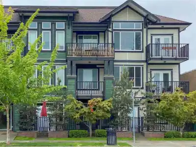 210 5665 177B STREET, Surrey BC V3S 4J2