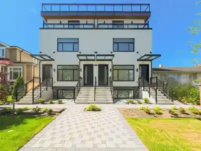 2 2557 W KING EDWARD AVENUE, Vancouver BC V6L 1T5