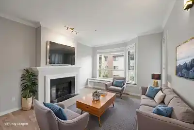 204 8680 LANSDOWNE ROAD, Richmond BC V6X 1B9