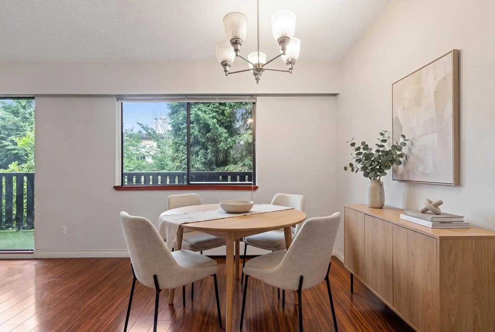 205 175 E 4TH STREET, North Vancouver BC V7L 1H8