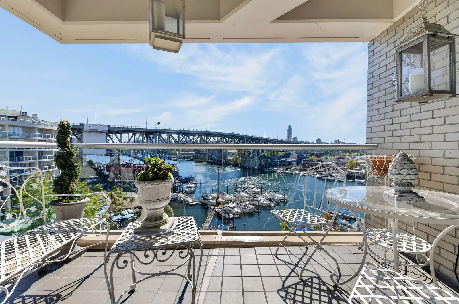804 1600 HORNBY STREET, Vancouver BC V6Z 2S4
