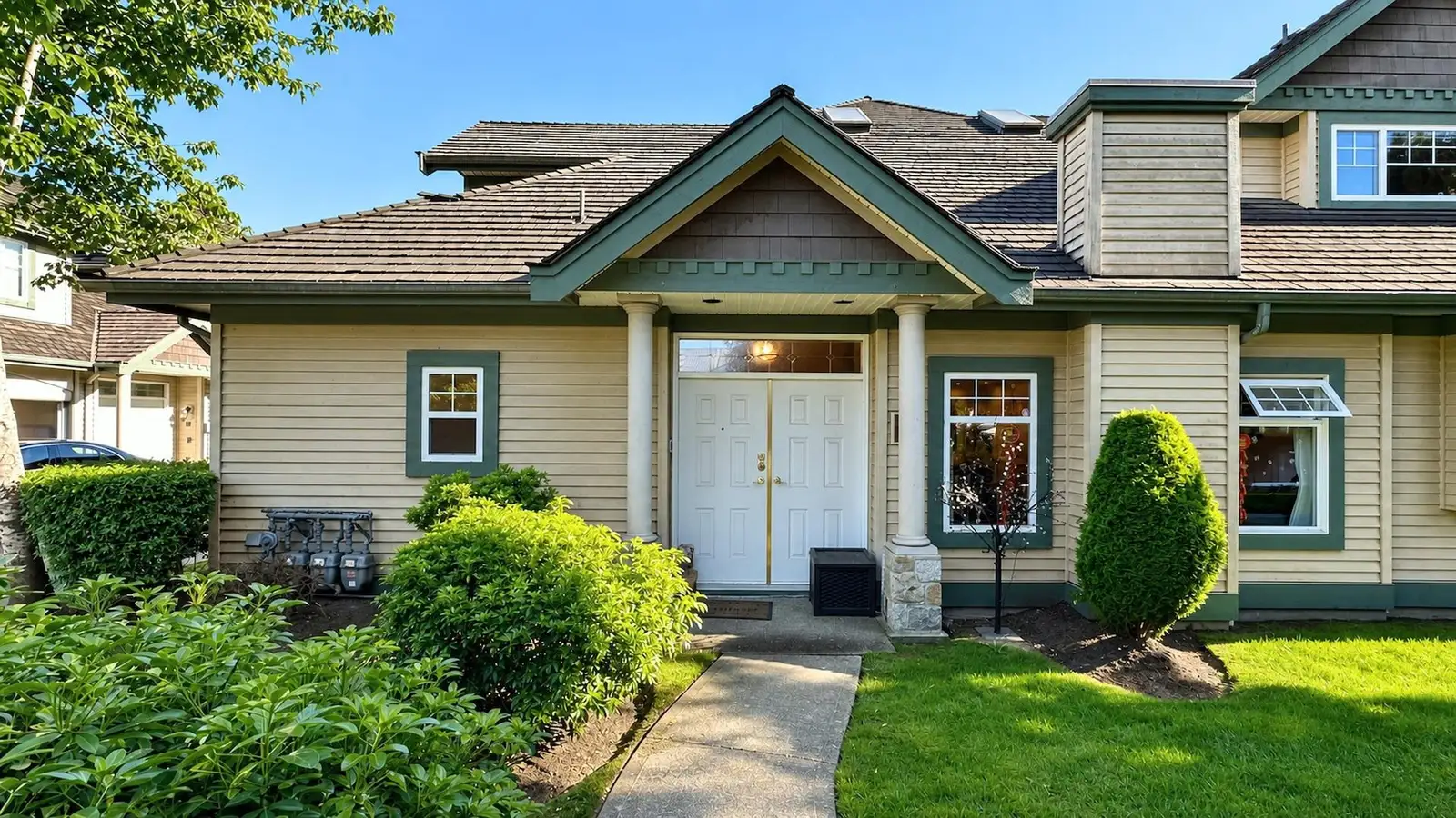 1 7600 BLUNDELL ROAD, Richmond BC V6Y 4E1