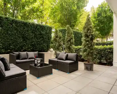 2 1777 W 7TH AVENUE, Vancouver BC V6J 0E5