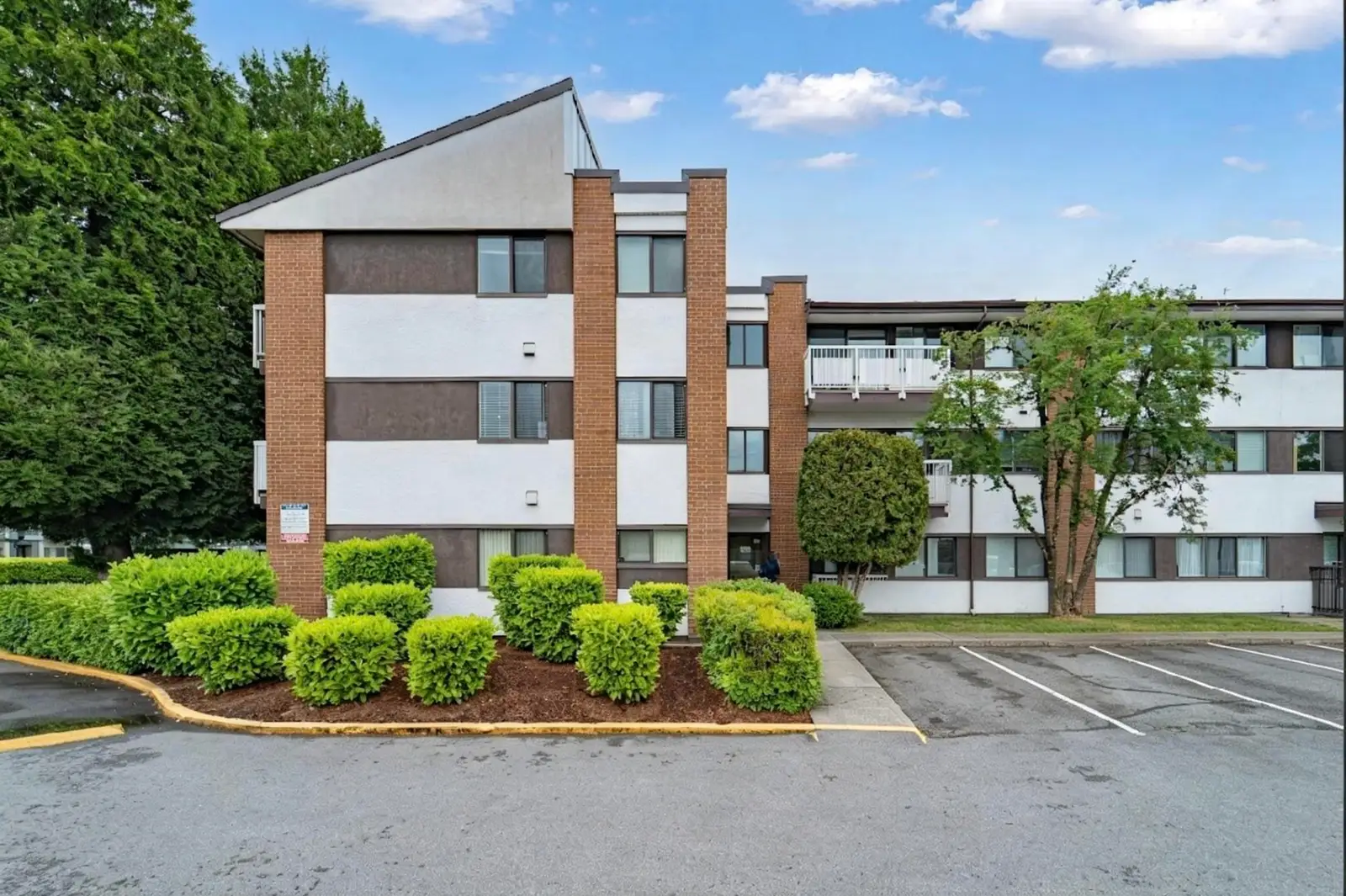 102 8020 RYAN ROAD, Richmond BC V7A 2E5