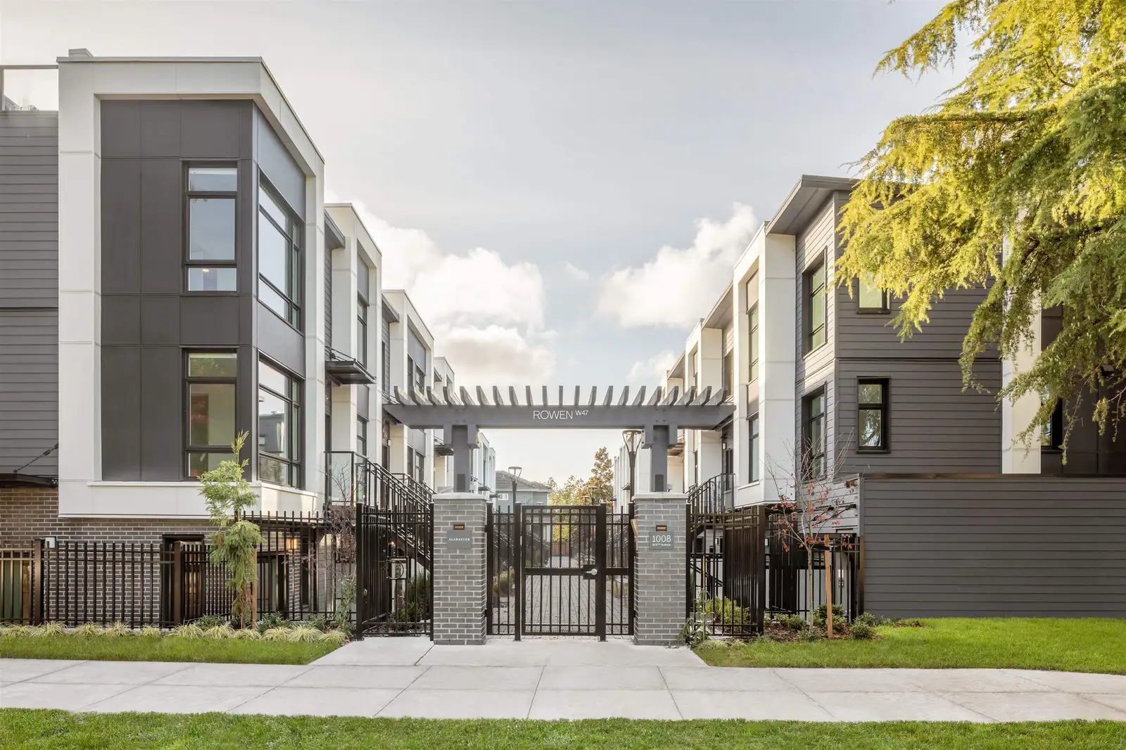 225 1010 W 47TH AVENUE, Vancouver BC V6M 0E3