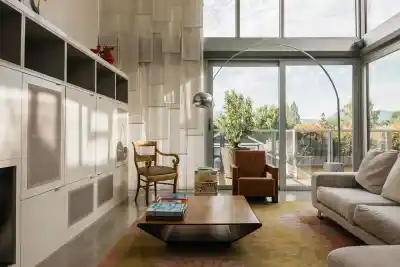 302 4387 W 10TH AVENUE, Vancouver BC V6R 2H6