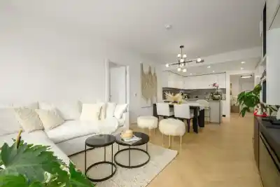 204 4675 CAMBIE STREET, Vancouver BC V5Z 0J7