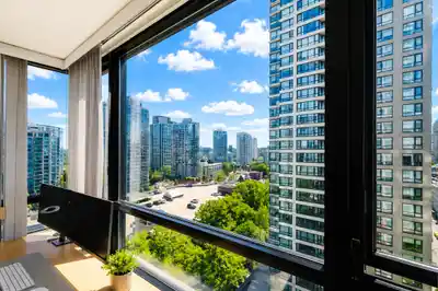 1405 909 MAINLAND STREET, Vancouver BC V6B 1S3