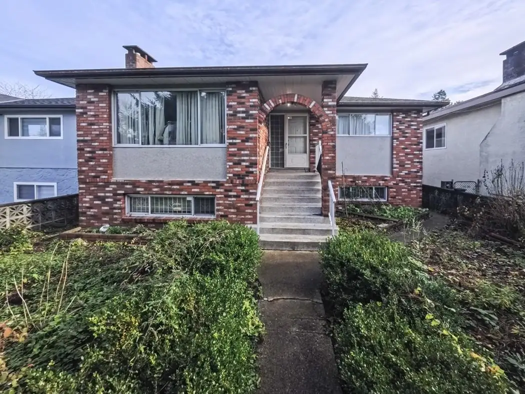 6174 TYNE STREET, Vancouver BC V5S 3L4