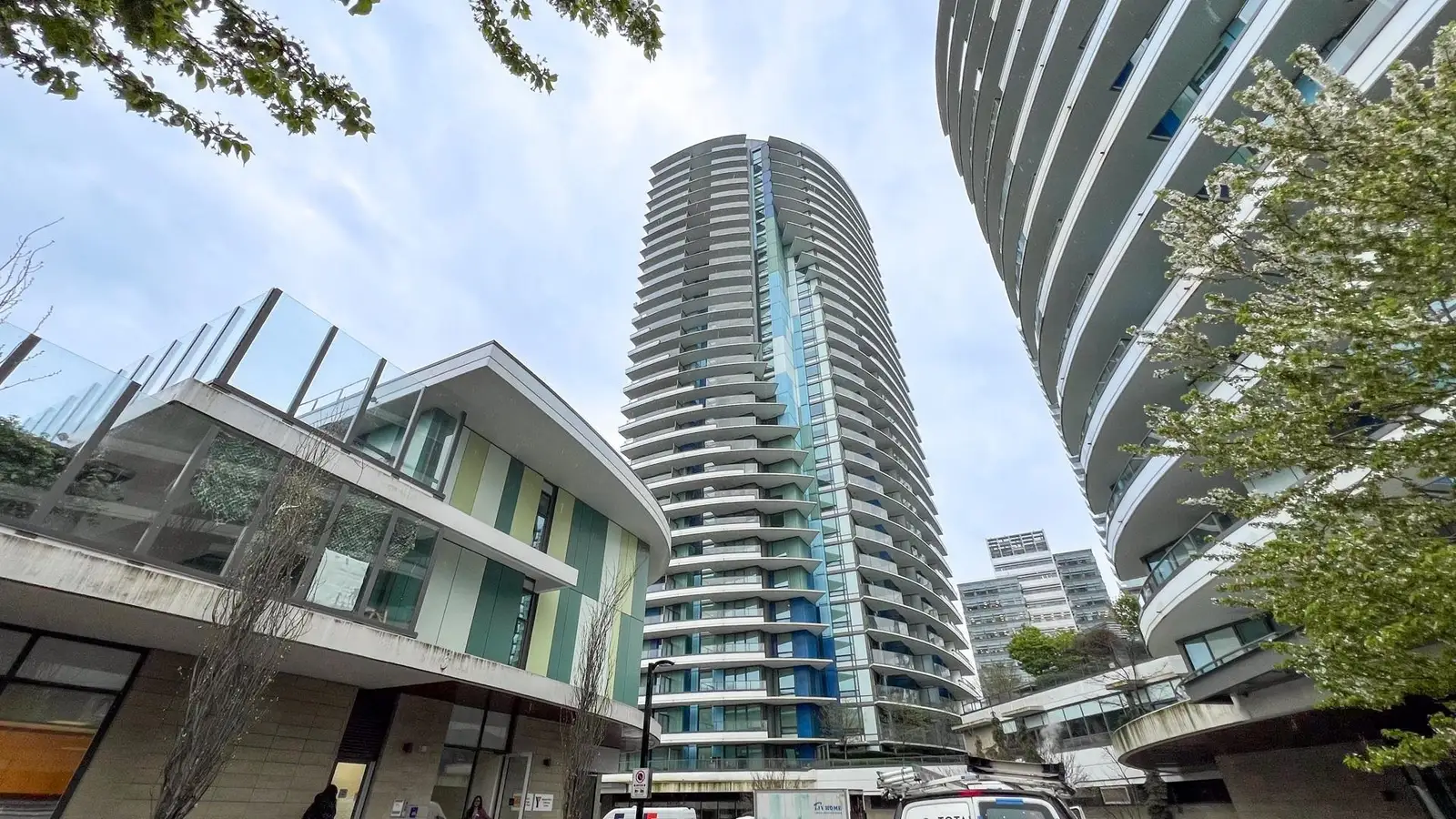 1408 8189 CAMBIE STREET, Vancouver BC V6P 0G6