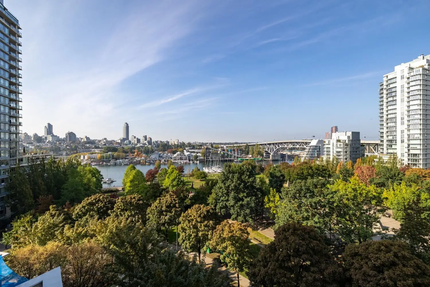 906 455 BEACH CRESCENT, Vancouver BC V6Z 3E5